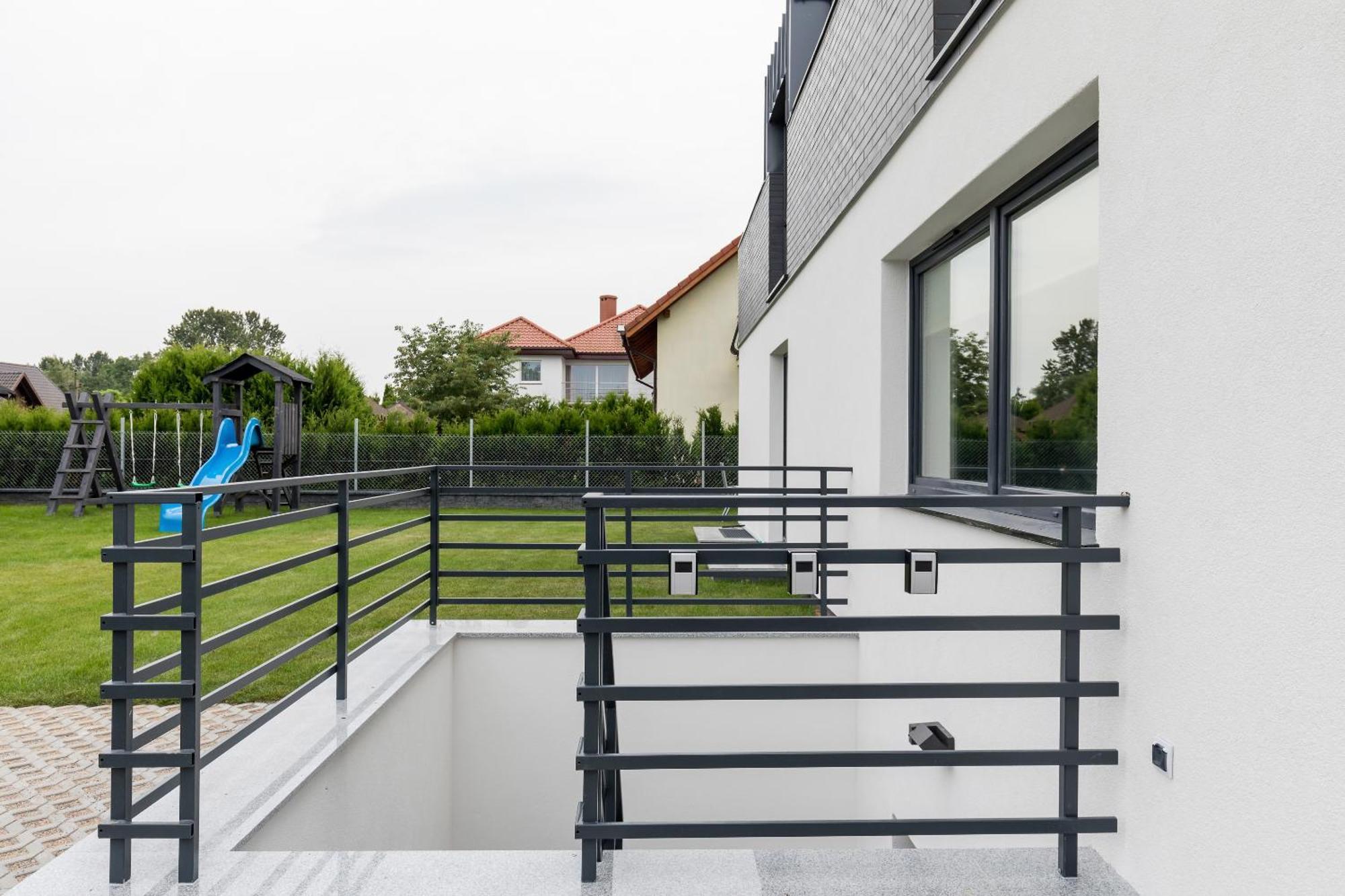 Underground Apartment In A Lux Holiday House Posejdon By Renters Prestige Колчево Экстерьер фото